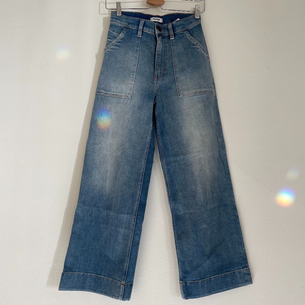 Wrangler High Rise Utility Crop Jeans